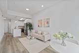 412 Whiton St - Photo 3