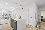 412 Whiton St - Photo 6