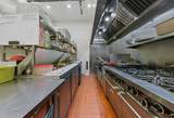 328 Montgomery St - Photo 6