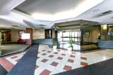 320 Harmon Cove Tower - Photo 37