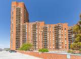 831 Harmon Cove Tower - Photo 1