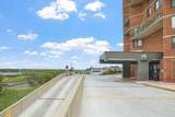 426 Harmon Cove Tower - Photo 13
