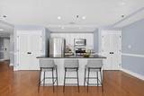 1331 Grand St - Photo 6