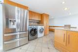 2105 Harmon Cove Tower - Photo 10