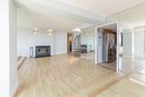 2105 Harmon Cove Tower - Photo 14