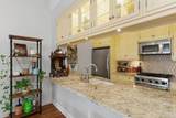 301 Grand St - Photo 6