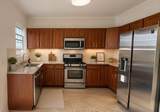 17 Willow St - Photo 3