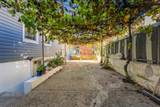 79 Hoyt St - Photo 15