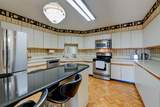 1528 Harmon Cove Tower - Photo 10