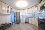 1203 Harmon Cove Tower - Photo 10