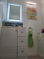 1203 Harmon Cove Tower - Photo 12