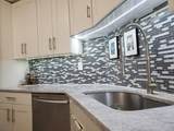 1203 Harmon Cove Tower - Photo 17