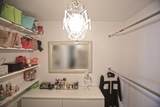 1203 Harmon Cove Tower - Photo 4