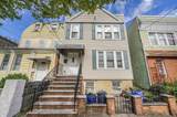 19 Hawthorne Ave - Photo 1