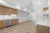 27 Clinton Ave - Photo 10