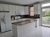 411 Newburgh Ct - Photo 3