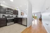 242 The Promenade - Photo 10