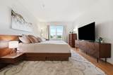 242 The Promenade - Photo 17