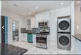 302 Union St - Photo 2