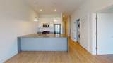323 Pine St - Photo 6