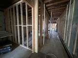 100 Main St - Photo 12