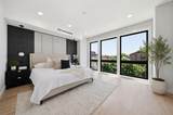 24 Lincoln St - Photo 17