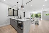 24 Lincoln St - Photo 6