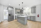 139 West 51St St - Photo 3
