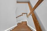 161 Woodlawn Ave - Photo 12