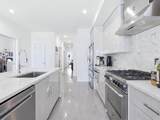 290 Griffith St - Photo 15