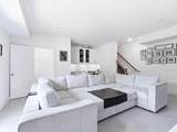 290 Griffith St - Photo 8