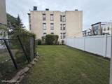 94 Bowers St - Photo 16