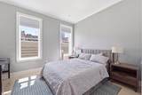 313 Washington St - Photo 14