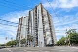 100 Manhattan Ave - Photo 2