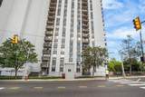 100 Manhattan Ave - Photo 3