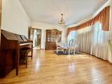 336 Avenue C - Photo 2