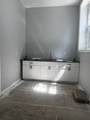 906 Summit Ave - Photo 7