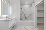 4525 Bergenwood Ave - Photo 12
