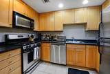 920 Jefferson St - Photo 3