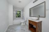 832 Grand St - Photo 36