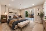 181 Webster Ave - Photo 7