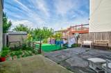 25 Romaine Ave - Photo 3