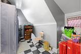 813 Montgomery St - Photo 22