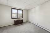 98 West 49Th St - Photo 17