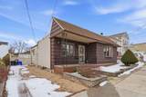 229 Centre Ave - Photo 2