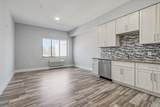424 Whiton St - Photo 11