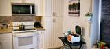8915 Bergenwood Ave - Photo 9