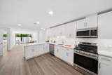 32 Jones St - Photo 2