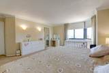 1528 Harmon Cove Tower - Photo 18