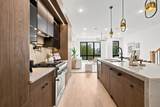 42 Waverly St - Photo 8
